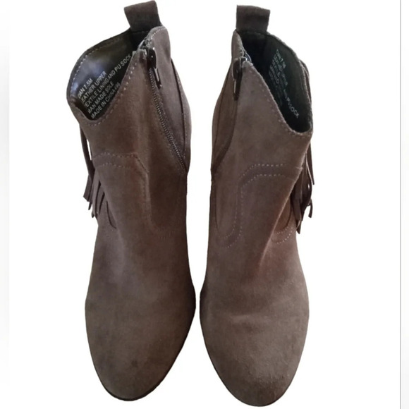 Steve Madden Womens Cian Leather Fringe Trim Booties Light Taupe Size 7.5 - Picture 2 of 7